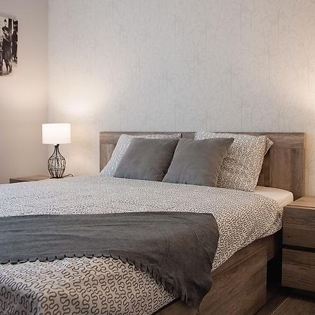Apartament Piano Racibórz Esterno foto