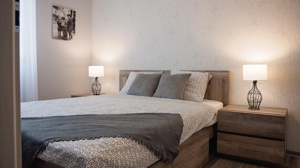 Apartament Piano Racibórz Esterno foto